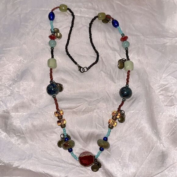 Long Multicolor Chunky Beaded Necklace - Picture 4 of 4
